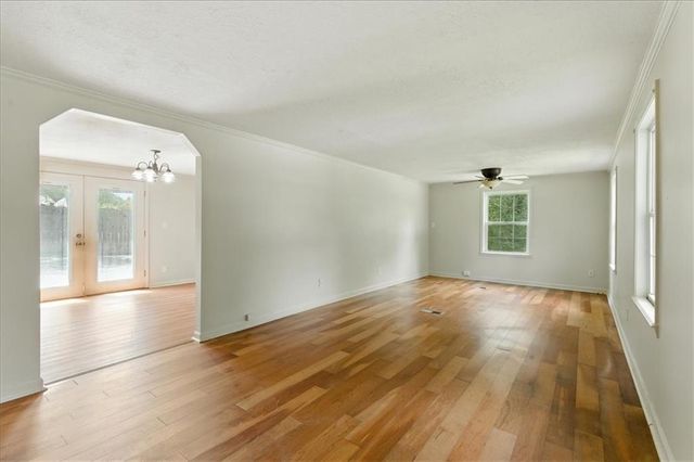20 Tidwell SE Road, Cartersville, GA 30120