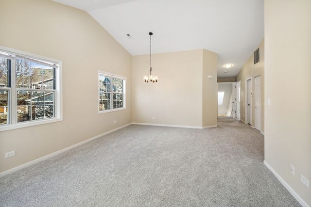 507 W Parkside Drive, Palatine, IL 60067