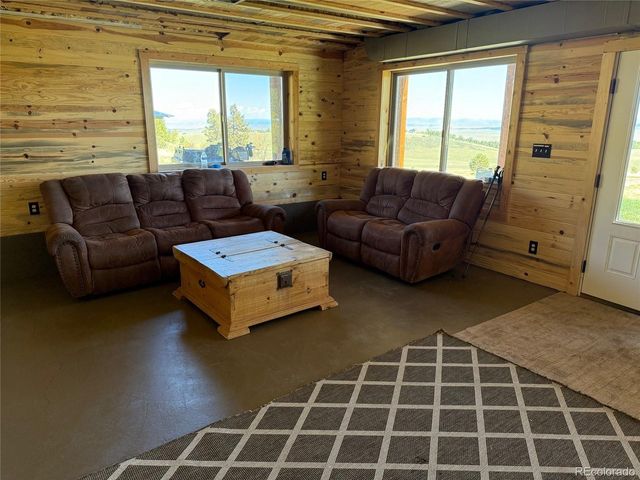 1007 Hereford Dr, Hartsel, CO 80449