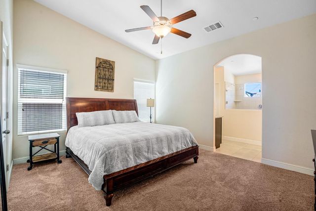 347 Maclure Avenue W, Madera, CA 93636