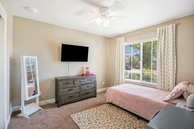 347 Maclure Avenue W, Madera, CA 93636