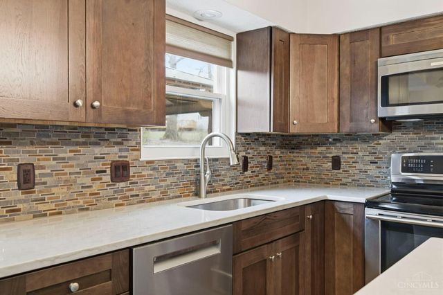 6258 Chablis Drive, Liberty Twp, OH 45011