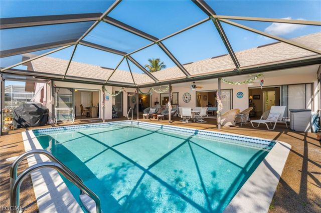 1202 SW 51st TER, Cape Coral, FL 33914