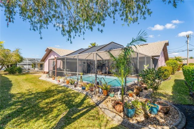 1202 SW 51st TER, Cape Coral, FL 33914