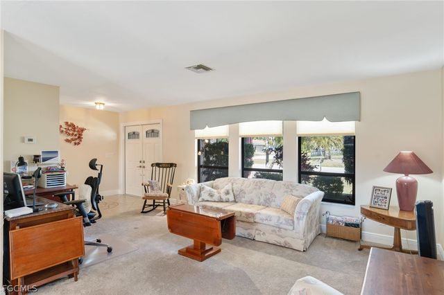 1202 SW 51st TER, Cape Coral, FL 33914