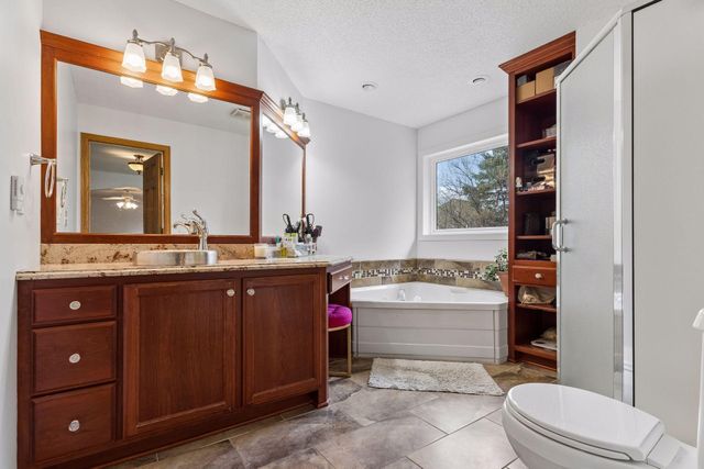 901 Mendakota Court, Mendota Heights, MN 55120