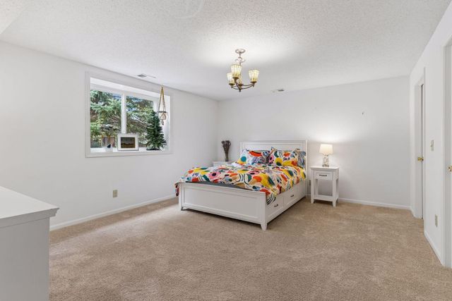 901 Mendakota Court, Mendota Heights, MN 55120