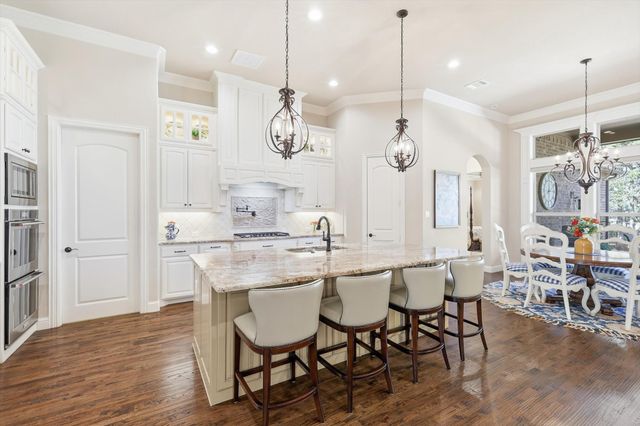 312 Montrose Lane, Southlake, TX 76092