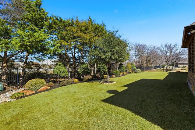 312 Montrose Lane, Southlake, TX 76092