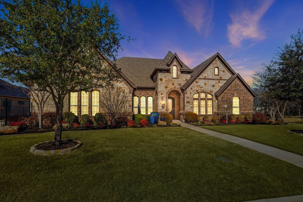312 Montrose Lane, Southlake, TX 76092