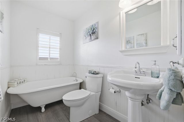 27130 Holly LN, Bonita Springs, FL 34135