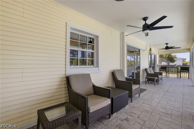 27130 Holly LN, Bonita Springs, FL 34135