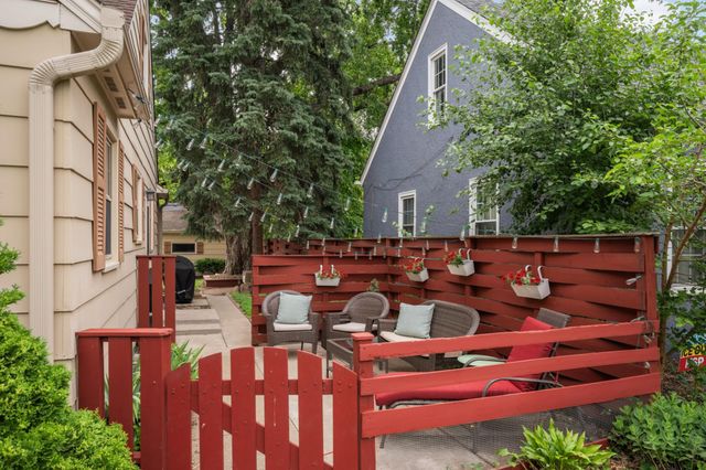 6825 Harriet Avenue, Richfield, MN 55423