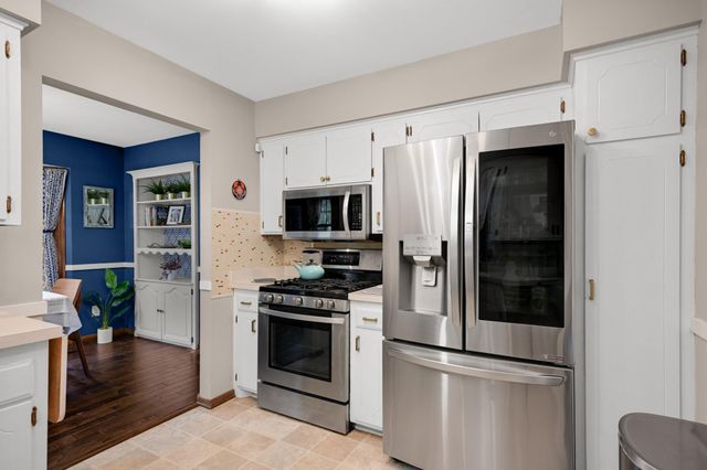 6825 Harriet Avenue, Richfield, MN 55423