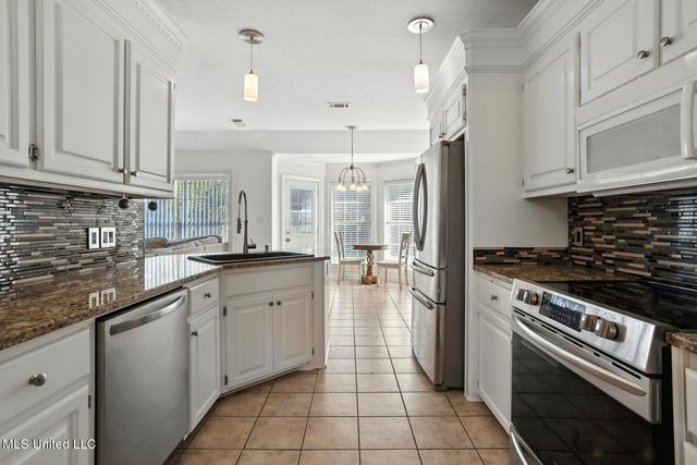 443 Westport Way, Flowood, MS 39232