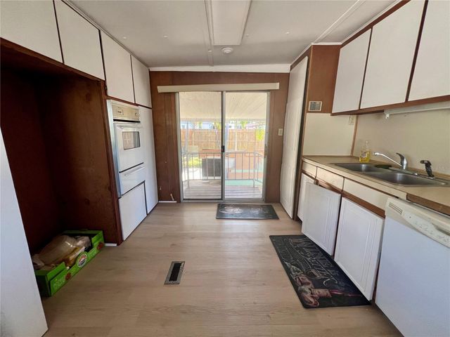 209 LARK DRIVE, Largo, FL 33778