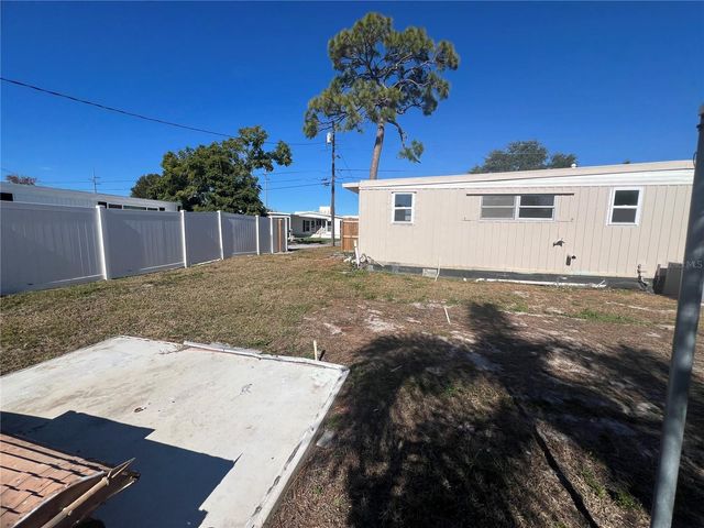 209 LARK DRIVE, Largo, FL 33778