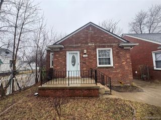 15210 Rossini Drive, Detroit, MI 48205