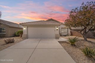 512 E Cactus Mountain Drive, Vail, AZ 85641