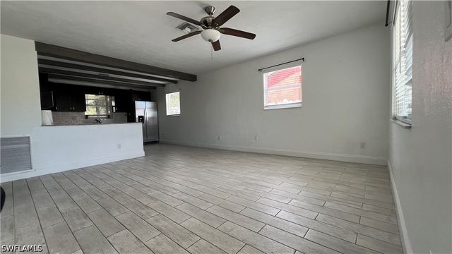 5374 Warren ST, Naples, FL 34113