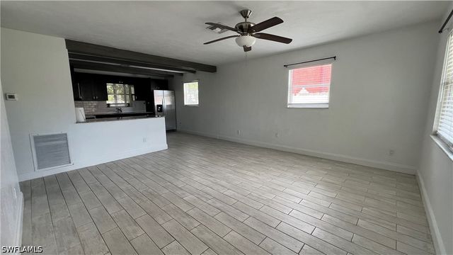 5374 Warren ST, Naples, FL 34113