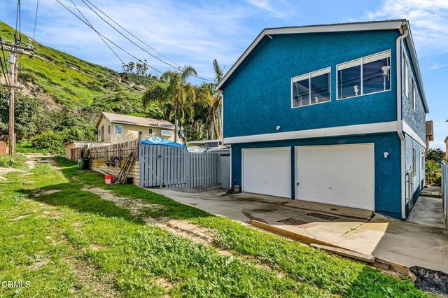 6779 Ojai Avenue, Ventura, CA 93001