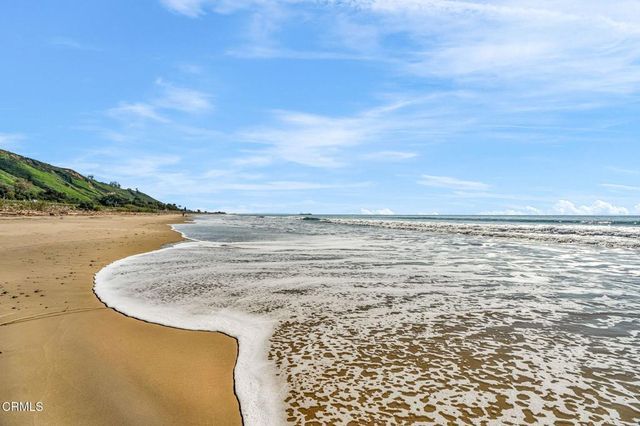 6779 Ojai Avenue, Ventura, CA 93001