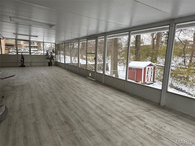 801 Stamper Lane, Godfrey, IL 62035