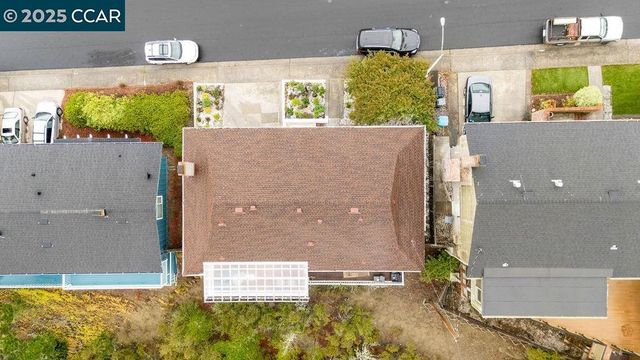 225 Merced Dr, San Bruno, CA 94066