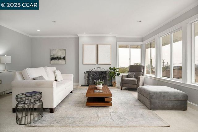 225 Merced Dr, San Bruno, CA 94066