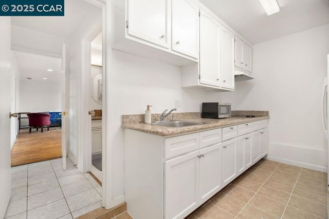 225 Merced Dr, San Bruno, CA 94066