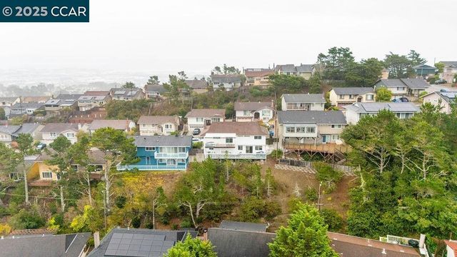 225 Merced Dr, San Bruno, CA 94066