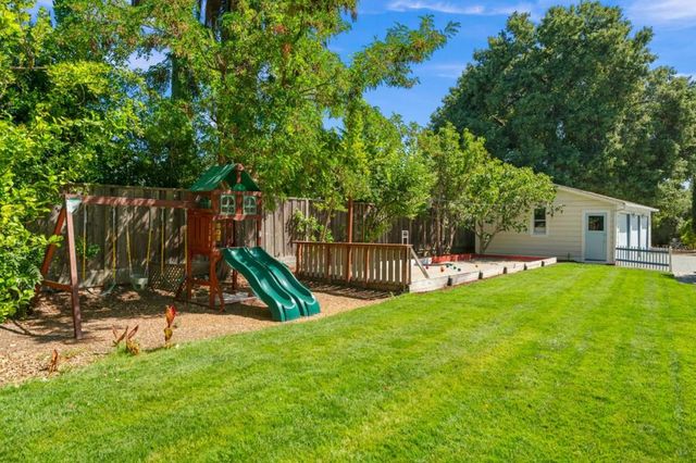 288 Nino Way, Los Gatos, CA 95032