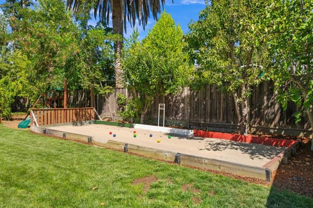 288 Nino Way, Los Gatos, CA 95032