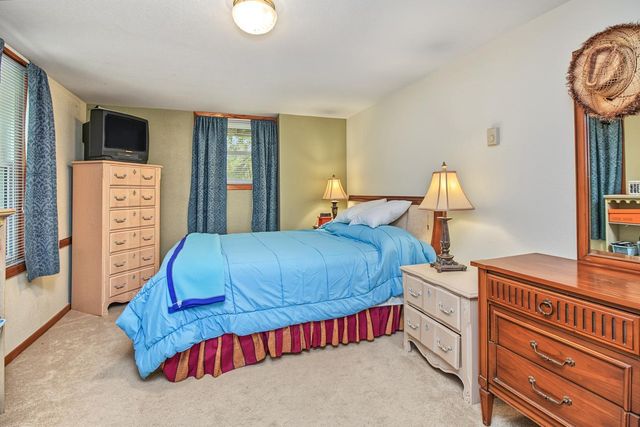 556 Turin Avenue, South Saint Paul, MN 55075
