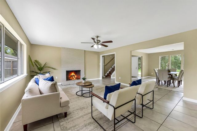15503 Wandering Trail, Friendswood, TX 77546