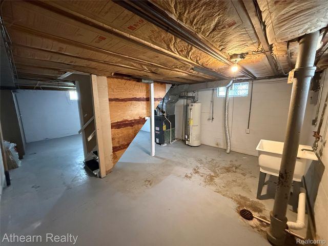 3405 Holly Avenue, Flint, MI 48506
