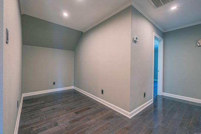 12 Laval Court, Little Rock, AR 72223