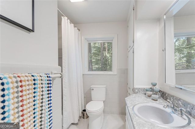 2564 Lake Flair Circle NE, Atlanta, GA 30345