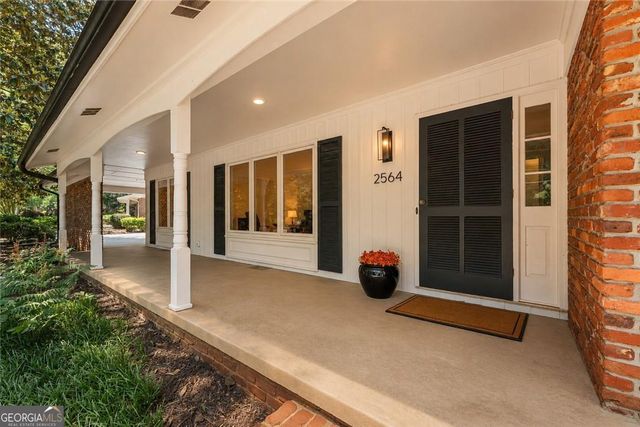 2564 Lake Flair Circle NE, Atlanta, GA 30345