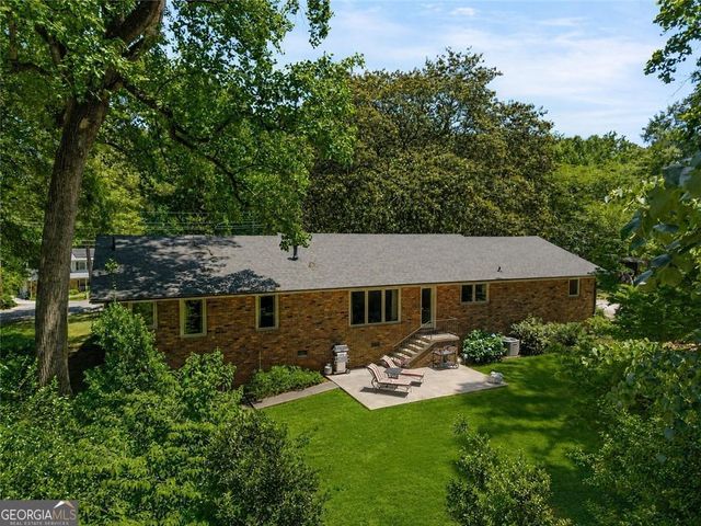 2564 Lake Flair Circle NE, Atlanta, GA 30345