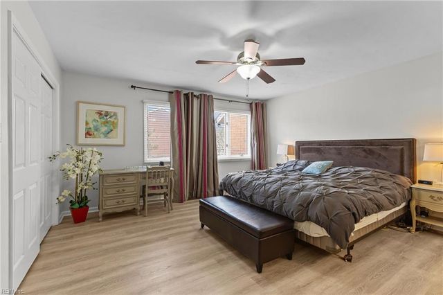 692 Coquina LN, Virginia Beach, VA 23451