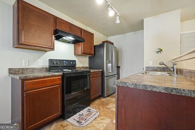 18 Oxford Lane, Kingston, GA 30145