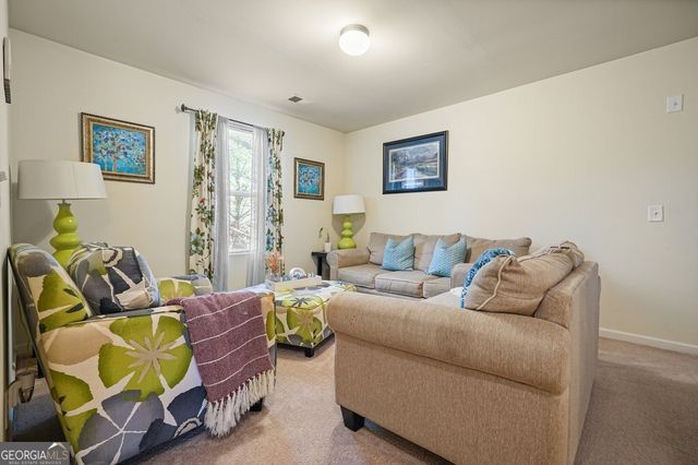 18 Oxford Lane, Kingston, GA 30145