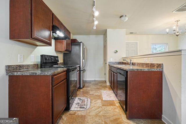 18 Oxford Lane, Kingston, GA 30145