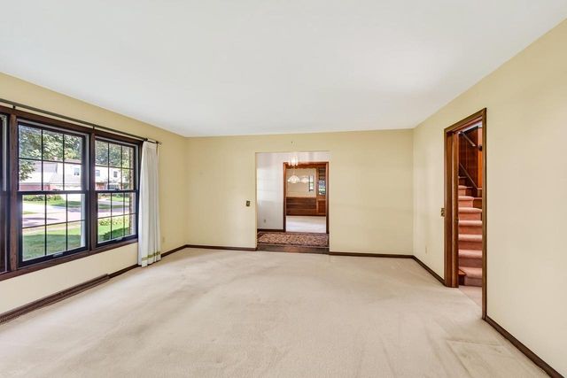 5 Parklawn Place, Madison, WI 53705