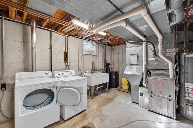 5 Parklawn Place, Madison, WI 53705