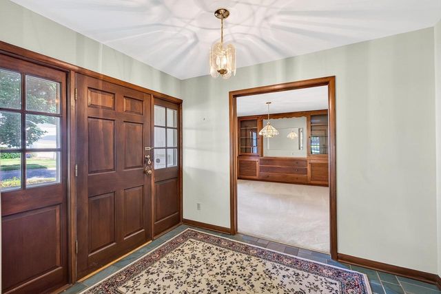 5 Parklawn Place, Madison, WI 53705