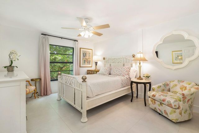 327 Southwind Drive 206, North Palm Beach, FL 33408