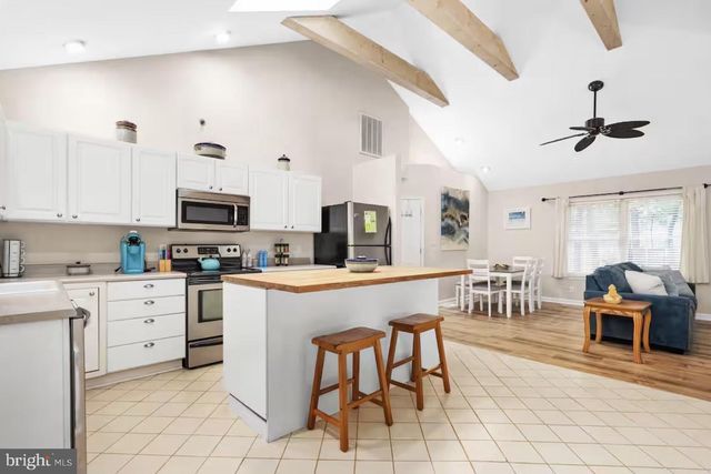 40 BIRDNEST DR, Ocean Pines, MD 21811